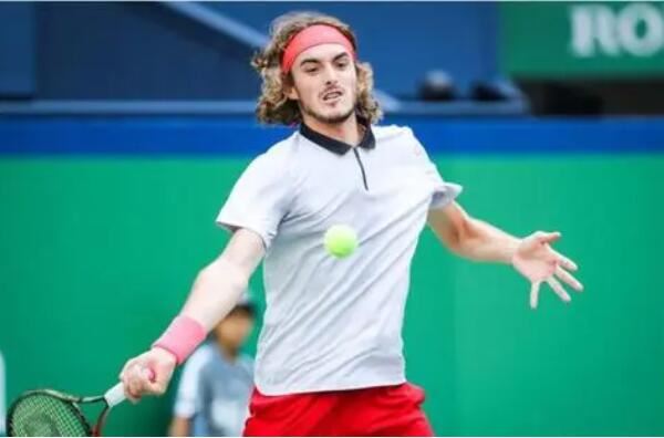 洲际杯半场：德阿拉斯凯塔、桑切斯破门，蓝十字1-1弗拉门戈