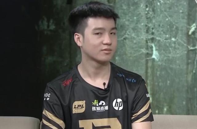 莱万：职业生涯已接近尾声，我想在体育和情感方面享受当下